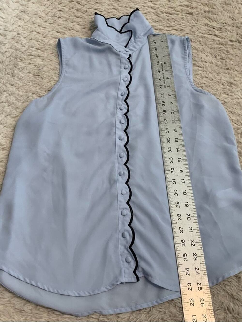 LAUNDRY BY SHELLI SEGAL Sleeveless Scalloped Blouse Women's Medium Blue Top - Picture 8 of 9